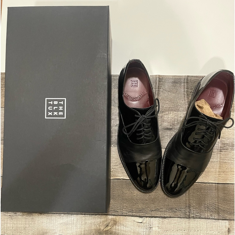 Black Tux Oxfords Men’s size 8